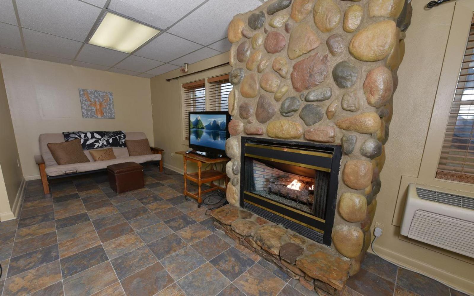 Red Oak Lodge ガトリンバーグ エクステリア 写真